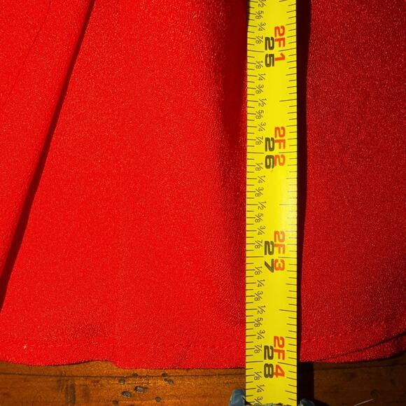 Calvin Klein Red Roll-Tab Sleeve Blouse | XL | Button Front | Classic Office Top - Picture 5 of 6